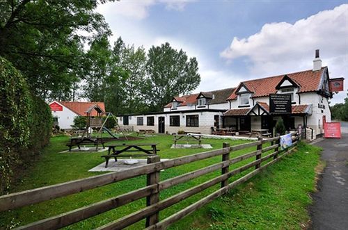 The Black Bull Inn Pickering Bagian luar foto